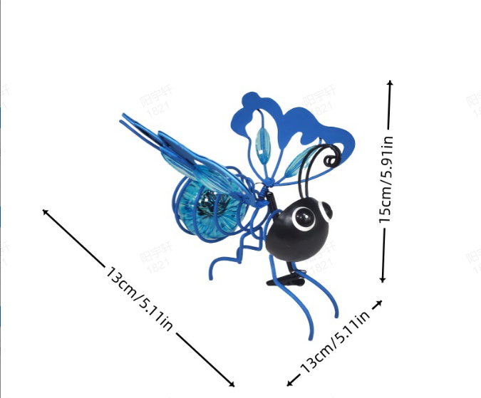 🐝💡 Solarbetriebene hängende Autolampe – Biene