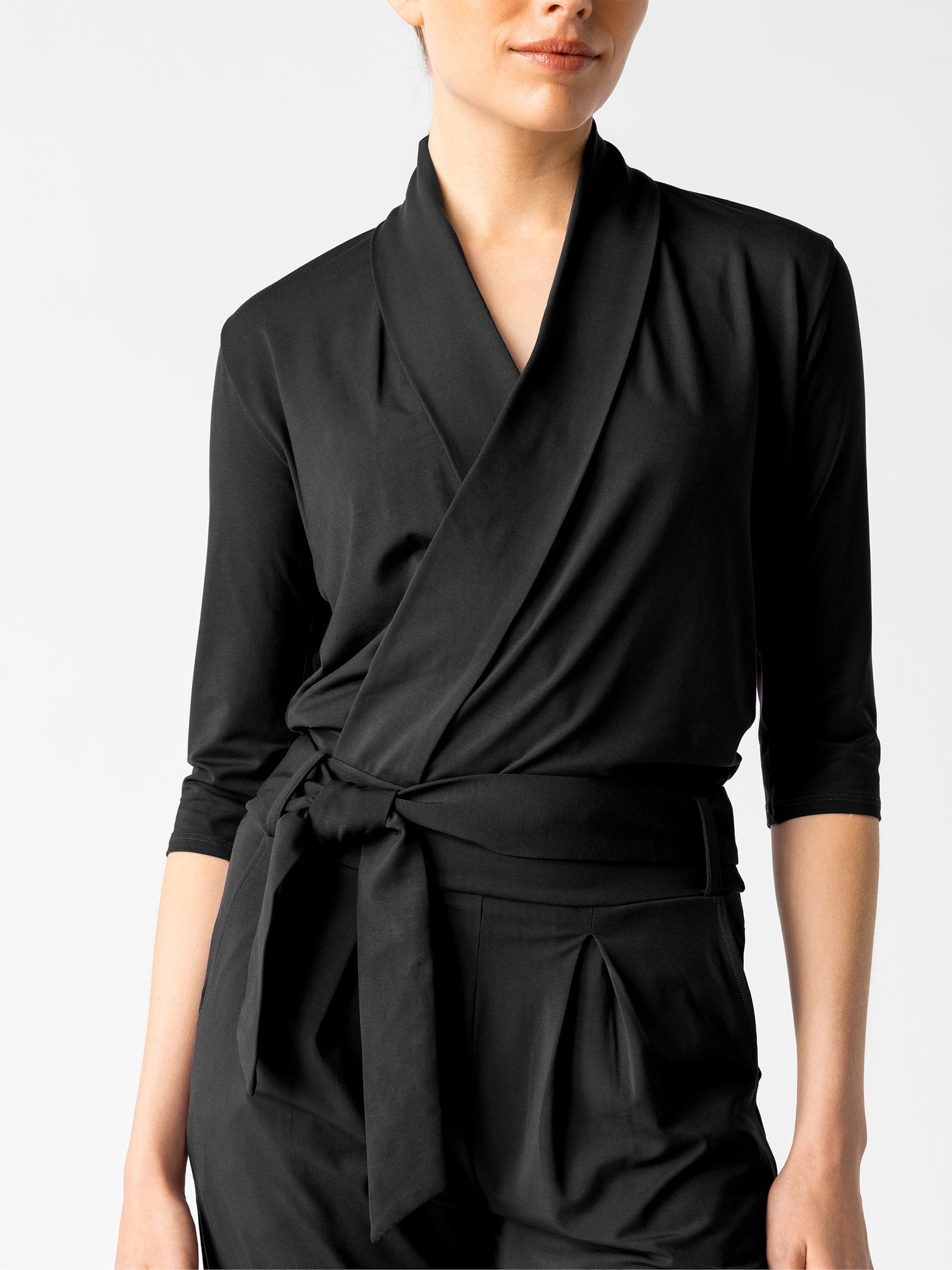 Eleganter Jumpsuit aus blickdichter Bambusviskose