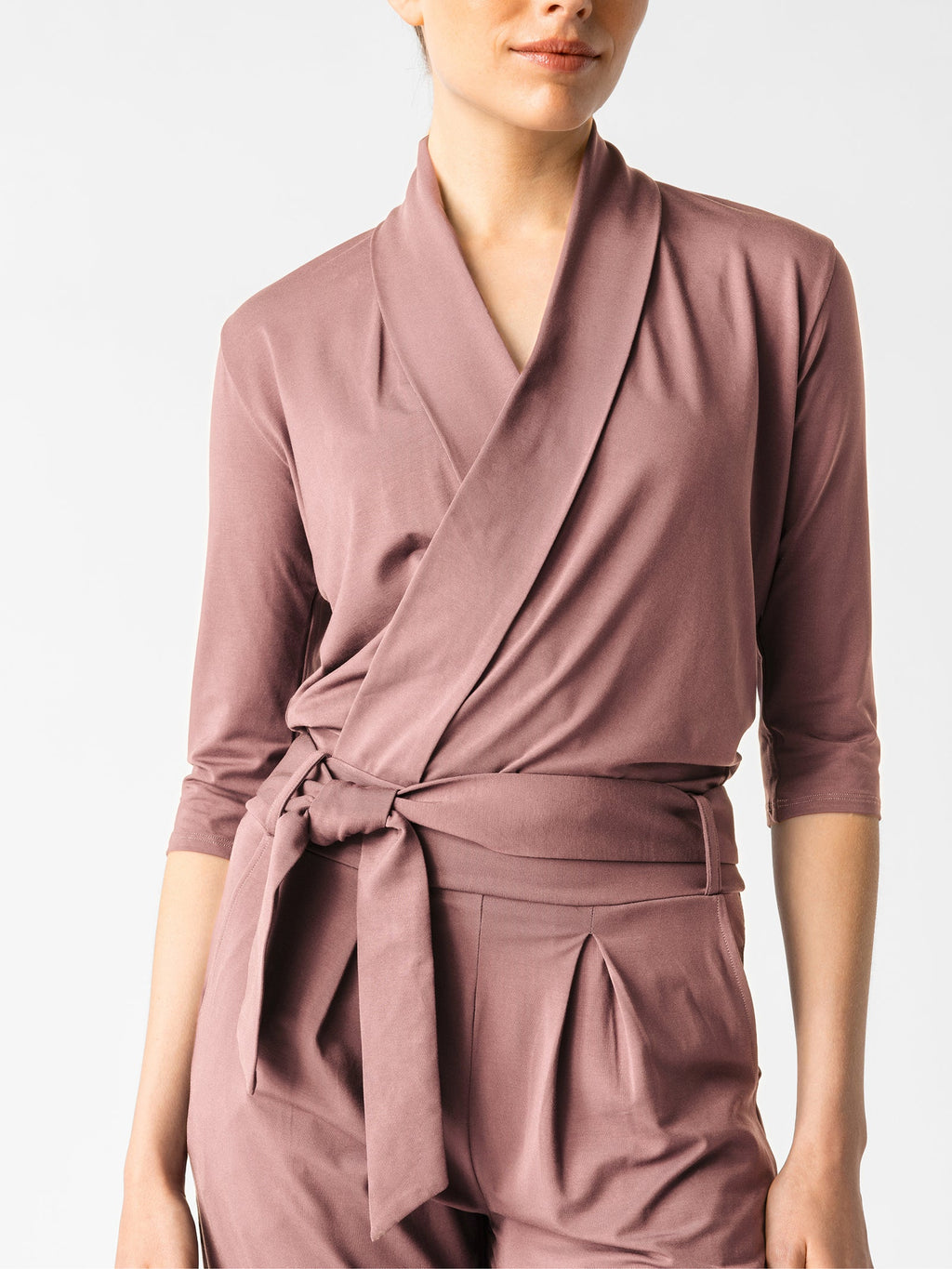 Eleganter Jumpsuit aus blickdichter Bambusviskose