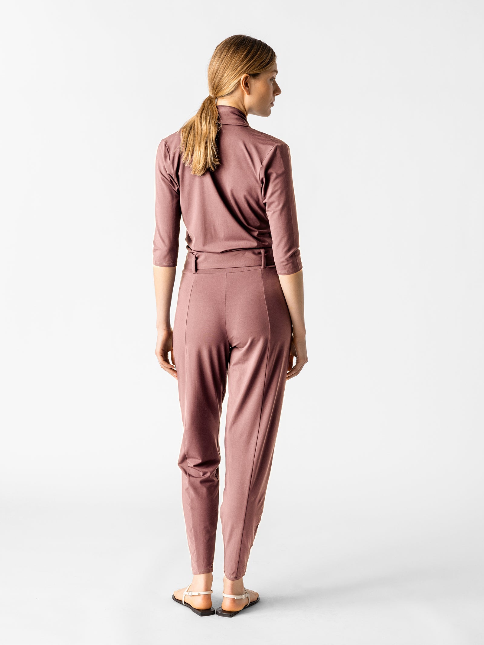 Eleganter Jumpsuit aus blickdichter Bambusviskose