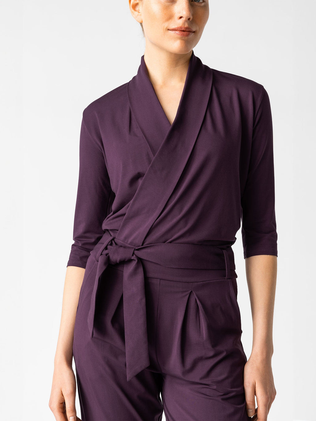 Eleganter Jumpsuit aus blickdichter Bambusviskose