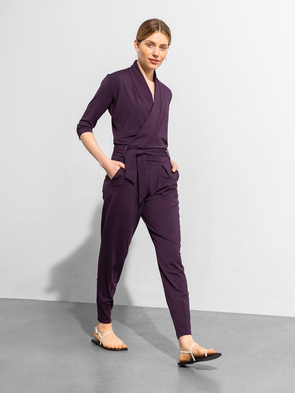 Eleganter Jumpsuit aus blickdichter Bambusviskose