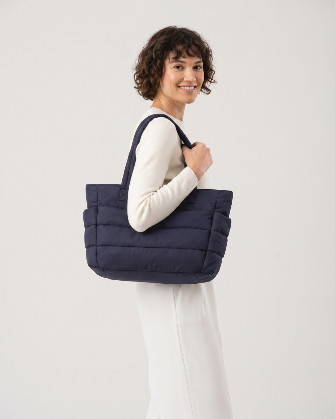 Gesteppte Puffer-Tasche mit Laptopfach bis 15,6 Zoll, wasserabweisend