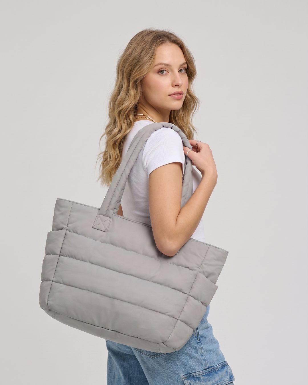 Gesteppte Puffer-Tasche mit Laptopfach bis 15,6 Zoll, wasserabweisend