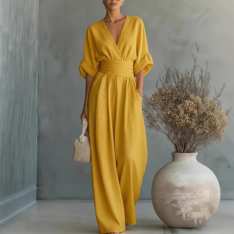 🔥 50% RABATT 👗 Eleganter Damen-Jumpsuit mit V-Ausschnitt ✨ hohe Taille & weites Bein – schmeichelnd, luftig & perfekt für den Sommerstil 🌿