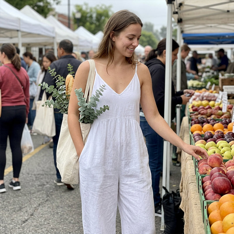 Rückenfreier Jumpsuit mit dünnen Trägern für Damen