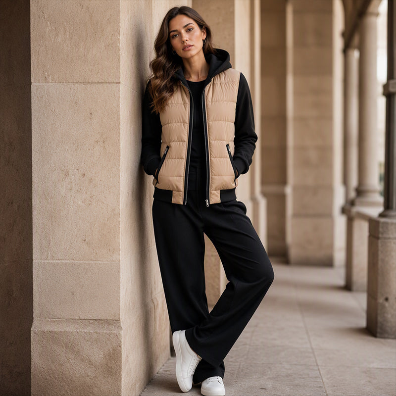 Gesteppte Damen-Kapuzenjacke im Farbblock-Design